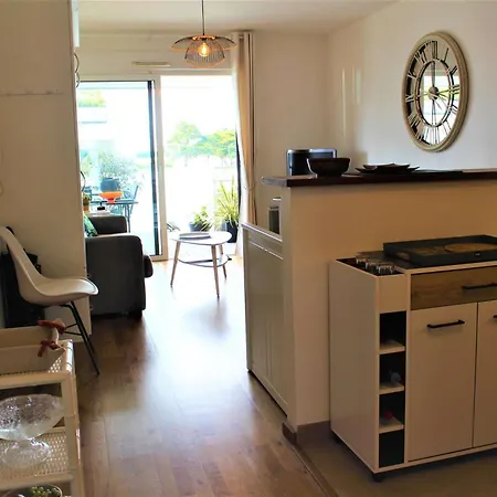 Le Reve, Grand - Commerces A Proximite - Centre - Lb740-008 *